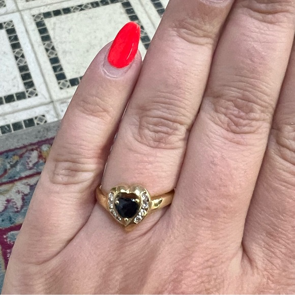 14k Yellow Gold Diamond & Sapphire Ring - Picture 5 of 7